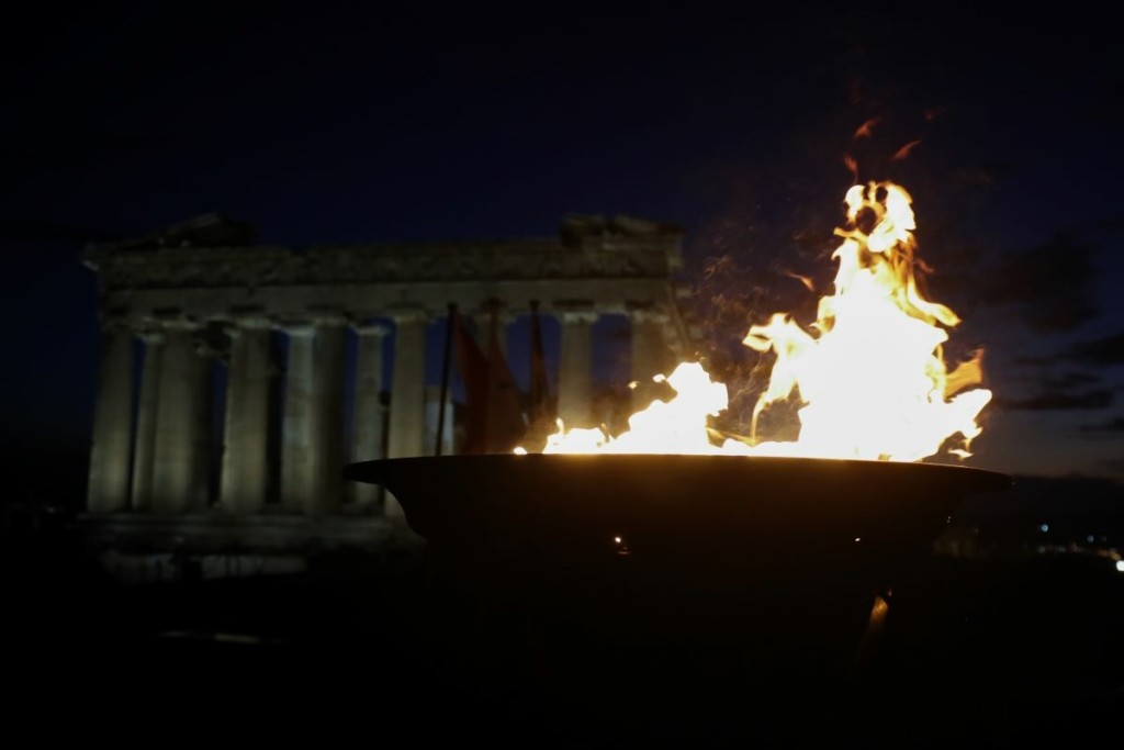 Στην Ακρόπολη η Ολυμπιακή Φλόγα