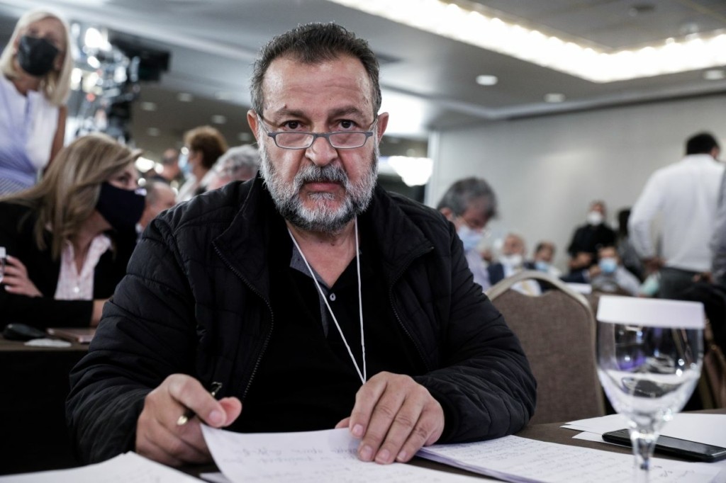 Υποψήφιος και ο Βασίλης Κεγκέρογλου για την ηγεσία του ΚΙΝΑΛ