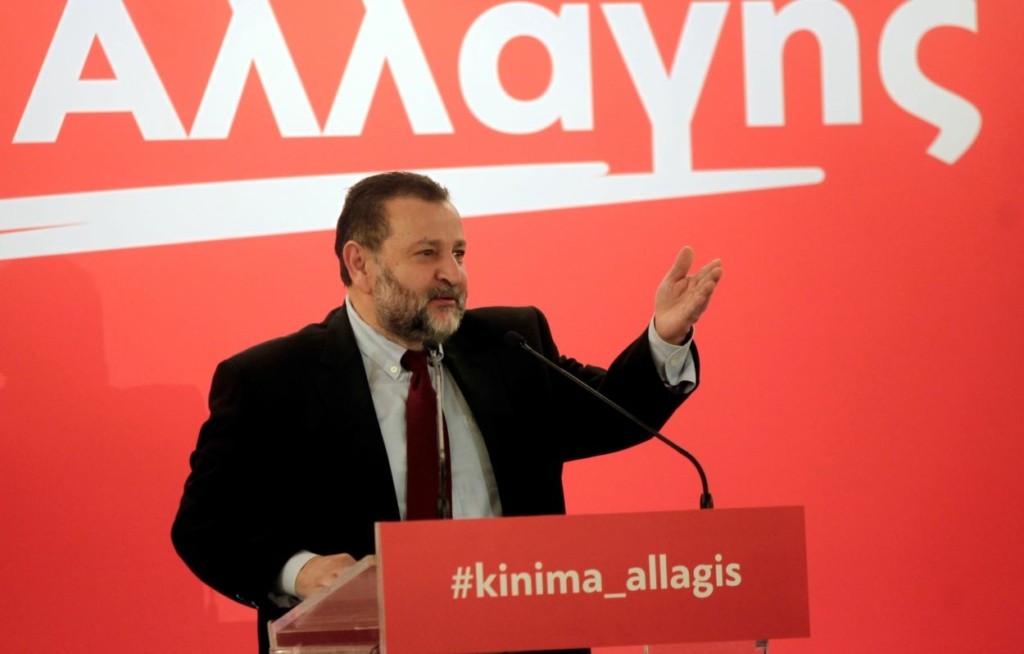 Αποσύρεται ο Βασίλης Κεγκέρογλου μετά την υποψηφιότητα του Γιώργου Παπανδρέου για το ΚΙΝΑΛ