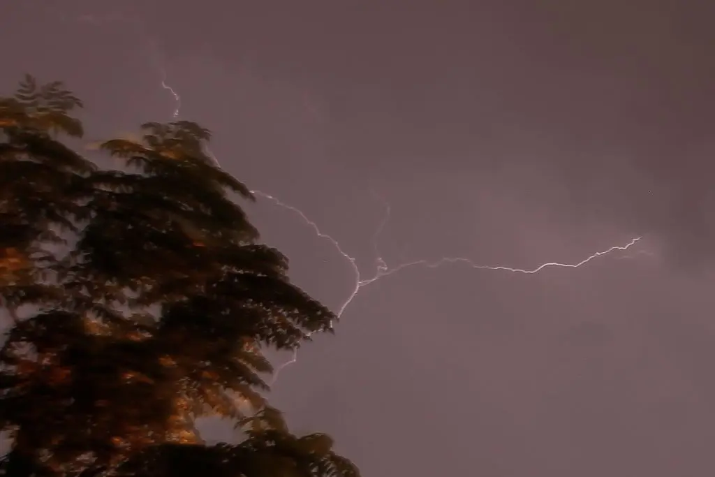O Σάκης Αρναούτογλου προειδοποιεί για το πρώτο άγριο κύμα κακοκαιρίας – Τι αποκαλύπτει στο DEBATER