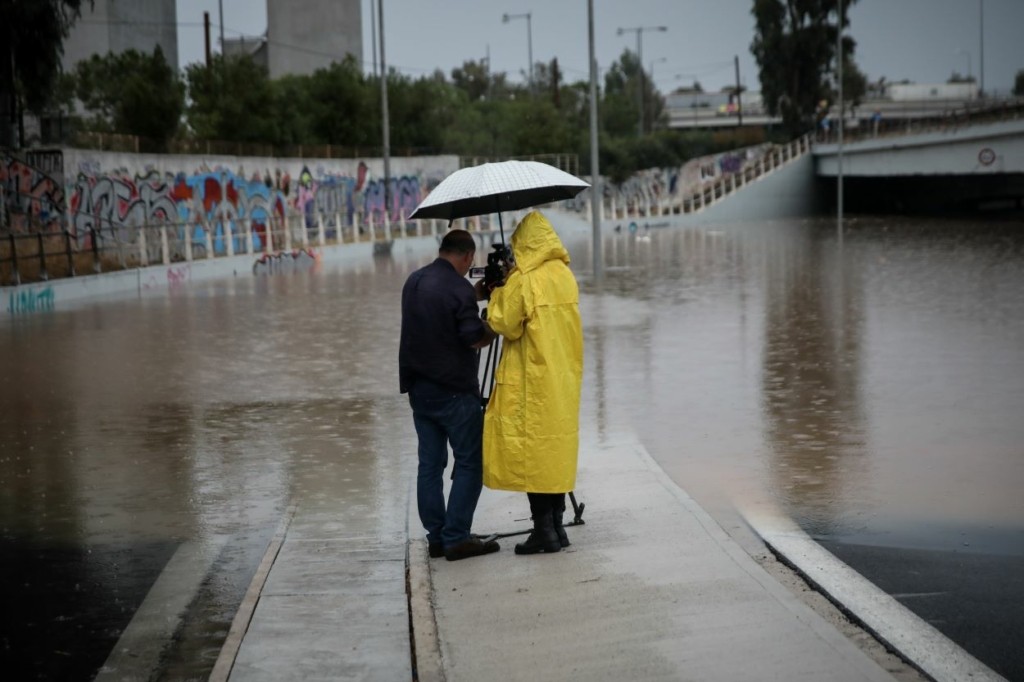 Συναγερμός στην κρατική μηχανή – Έκτακτη σύσκεψη με εντολή Μητσοτάκη