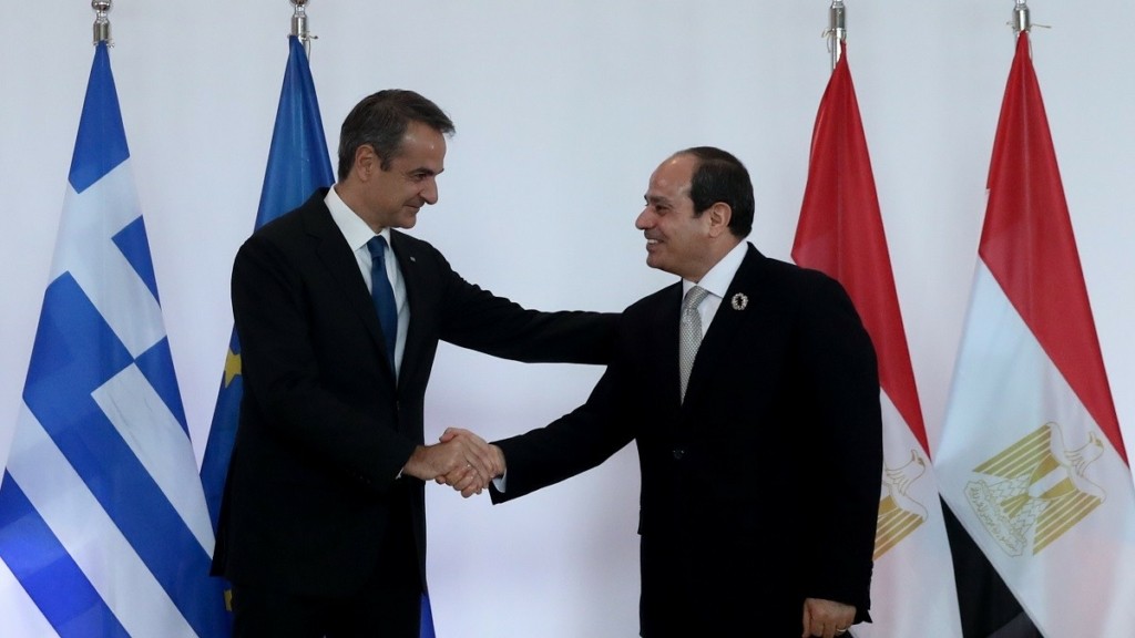 Συνάντηση Μητσοτάκη-Αλ-Σισι στο Μέγαρο Μαξίμου – Οι προϋποθέσεις που έθεσε ο πρωθυπουργός για την έναρξη διαλόγου με την Τουρκία
