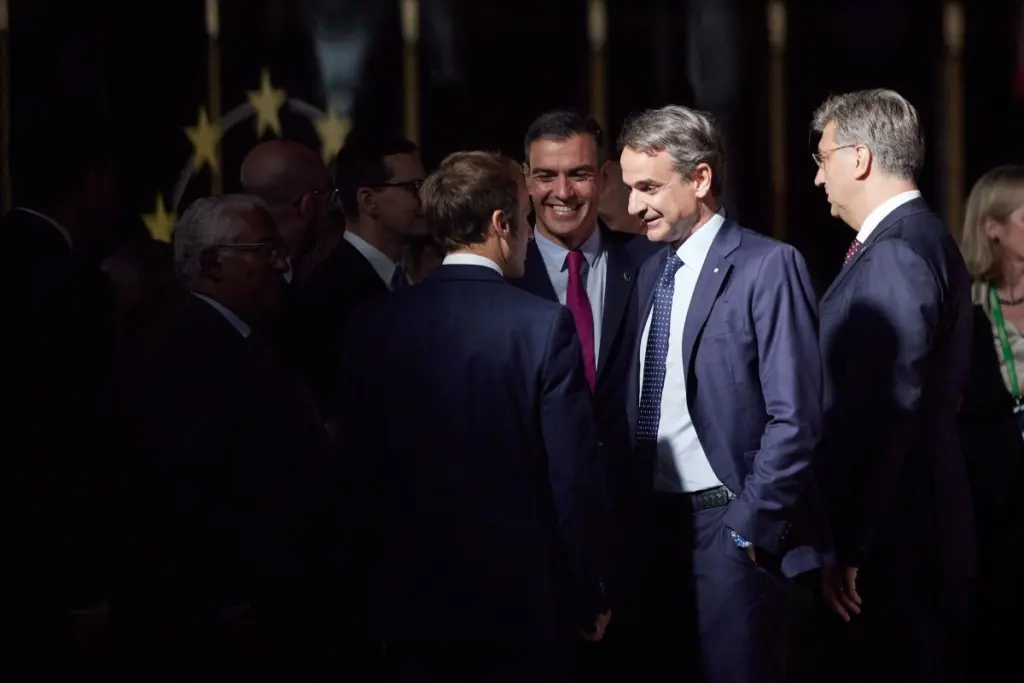“Ιστορική η συμφωνία με την Γαλλία – Όλοι θα αναμετρηθούμε με τις ευθύνες μας στη Βουλή”