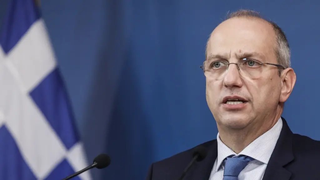 “Διπλή Εξεταστική Επιτροπή αν ο ΣΥΡΙΖΑ επιχειρήσει να δραπετεύσει” – Τι είπε ο Γιάννης Οικονόμου (vid)