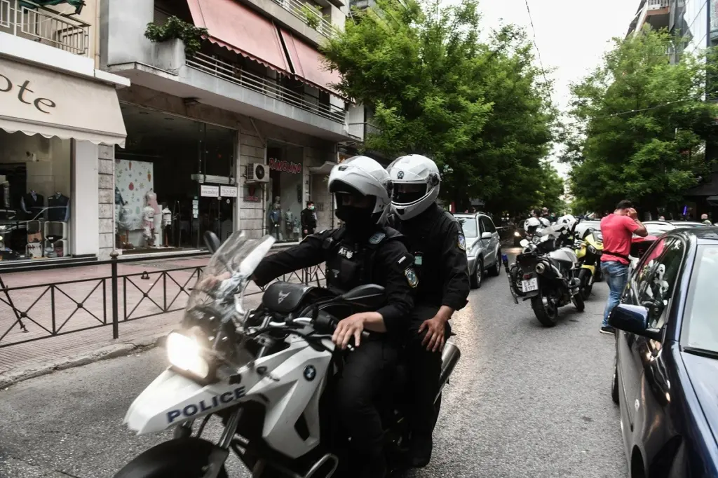 Πώς αστυνομικοί της ομάδας ΔΙΑΣ βρήκαν κλεμμένο μηχανάκι στη Λαμία (vid)