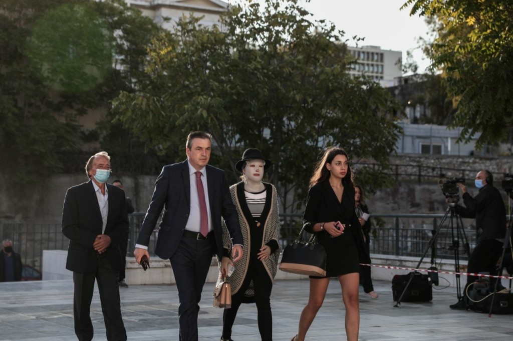 Καθηλώνει η κατάθεση του ψυχιάτρου της Ιωάννας – “Πρώτη φορά είδα άνθρωπο χωρίς πρόσωπο”