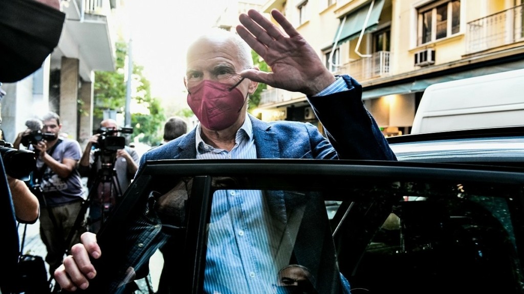 Υποψήφιος για το ΚΙΝΑΛ ο Γιώργος Παπανδρέου – Κατέθεσε πάνω από 20.000 υπογραφές (pic&vid)