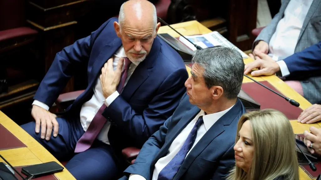 Γρίφος η στάση του Γιώργου Παπανδρέου μετά τα μαζικά όχι από τους έξι – Η κρίσιμη ημερομηνία (vid)