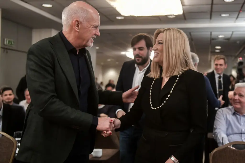 Ο Γιώργος Παπανδρέου ενημέρωσε τη Φώφη Γεννηματά ότι κατεβαίνει υποψήφιος