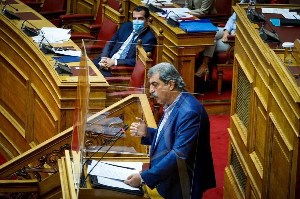 Ο κακός χαμός μεταξύ Πολάκη και Πλεύρη – “Δεν θα μου μάθει ο Τσιόδρας ιατρική”