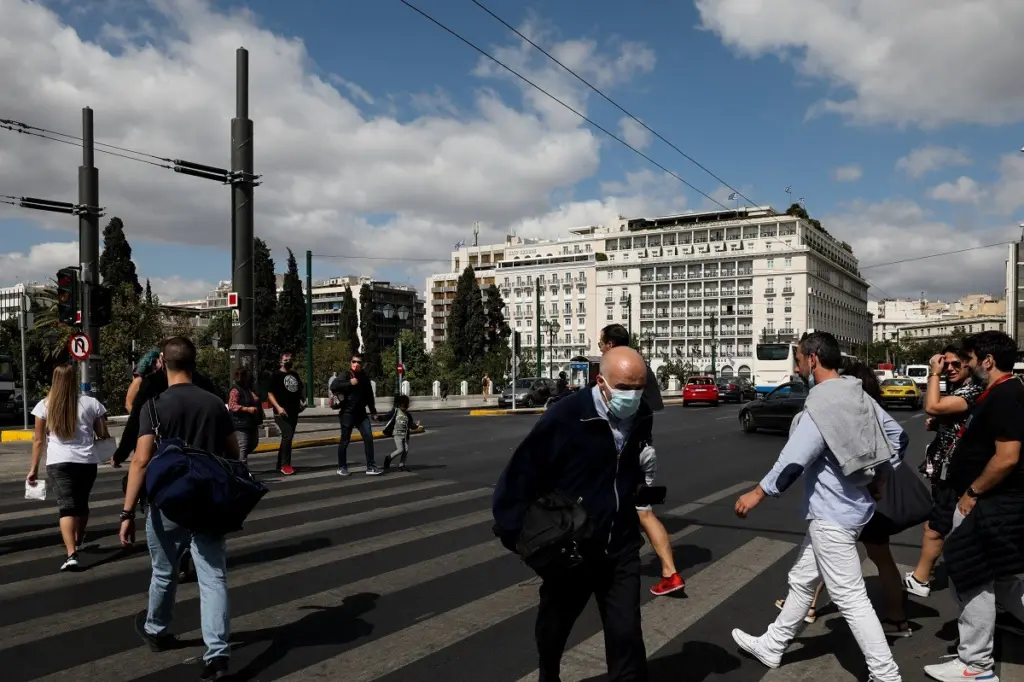 2.636 νέα κρούσματα για την Παρασκευή – Πόσοι θάνατοι και διασωληνωμένοι ανακοινώθηκαν