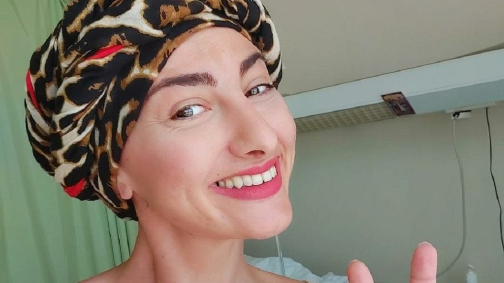 Η Ρεγγίνα Μακέδου είναι μια μαχήτρια της ζωής που συγκινεί τους πάντες – Ο καρκίνος, το Tik Tok και οι χοροί στο DWTS