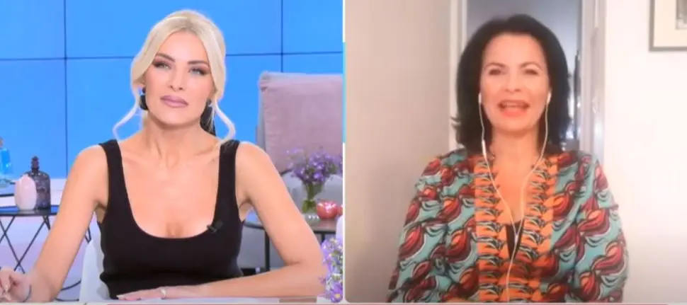 Η Σοφία αποκαλύπτει στην Στέλλα, ότι ο Αστέρης είναι ερωτευμένος με άλλη