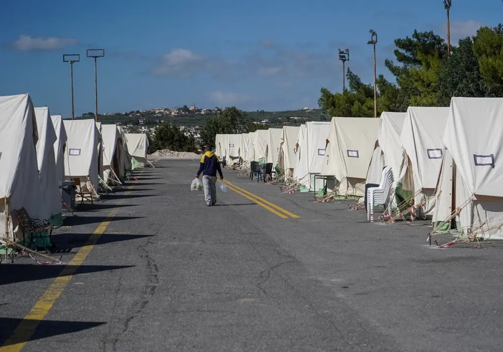 Επιτήδειοι εκμεταλλεύονται τον πόνο των σεισμόπληκτων στην Κρήτη