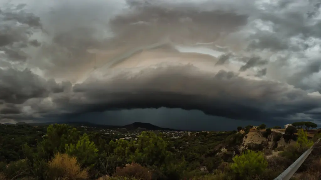 Το εντυπωσιακό shelf cloud στη Ρόδο