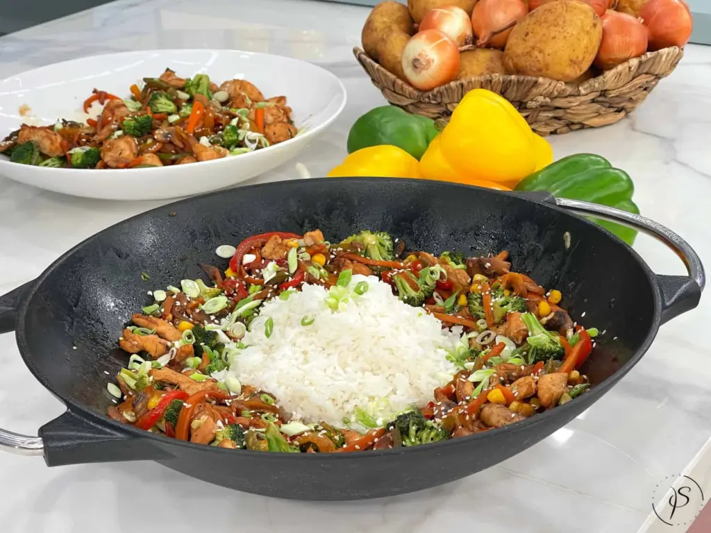 Stir fry με κοτόπουλο και λαχανικά από τον Πέτρο Συρίγο!