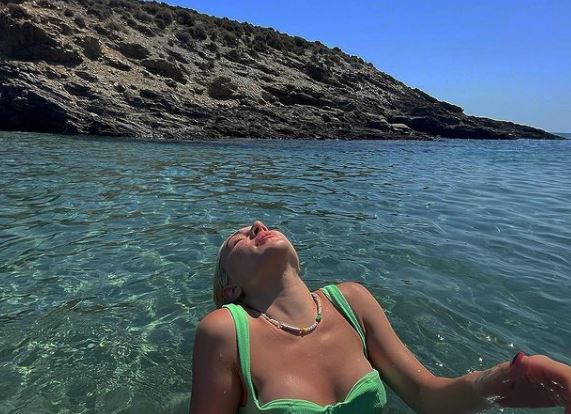 Μπήκαμε στο Instagram της Έλενας Τσαγκρινού και είναι “φωτιά” (pics&vids)