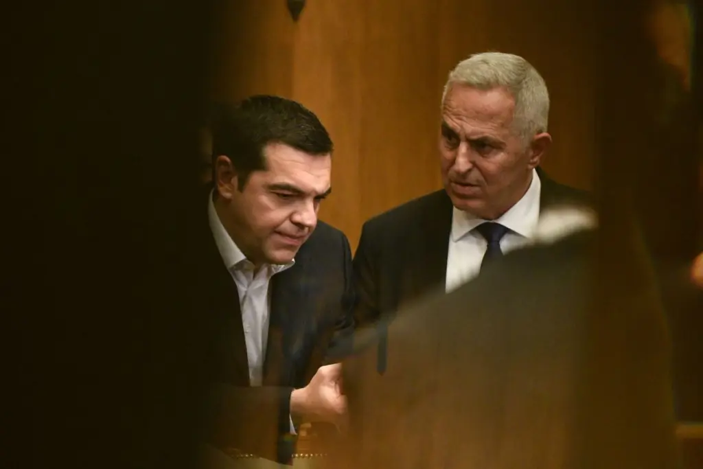 Ο ναύαρχος Αποστολάκης άδειασε τον Τσίπρα για τις φρεγάτες