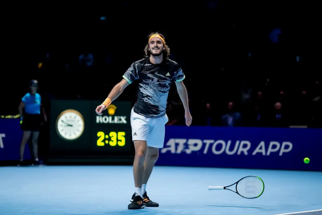Με νέα ανατροπή στα προημιτελικά του Indian Wells ο Τσιτσιπάς (vid)