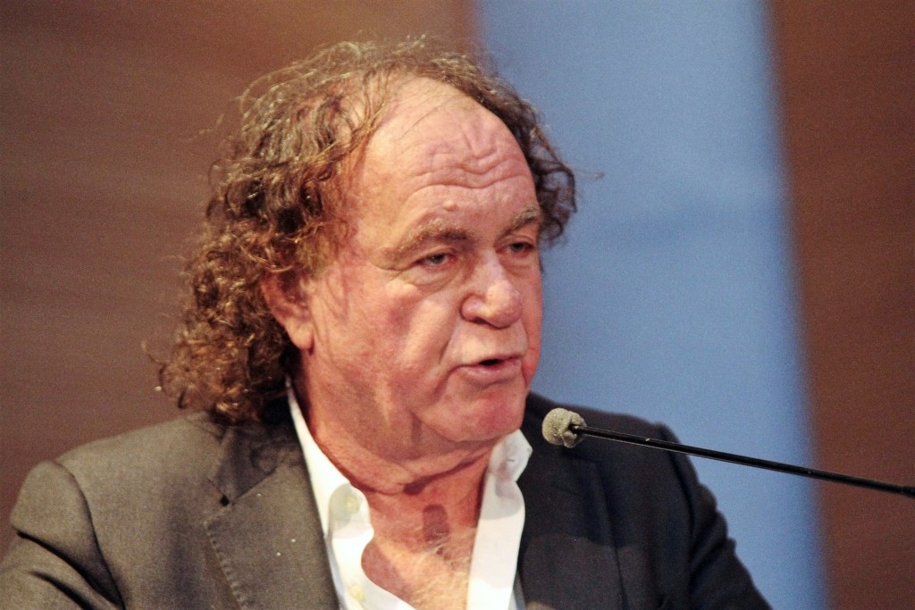 Δύσκολες ώρες για τον Παναγιώτη Κελεσίδη, διασωληνωμένος με κορονοϊό – Ο αγώνας για να βρεθεί κρεβάτι ΜΕΘ