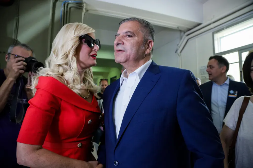 “Αν τιμά το επίθετό μου η Μαρίνα δεν έχω θέμα” – Ο Γιώργος Πατούλης για την εμφάνισή της στο J2US