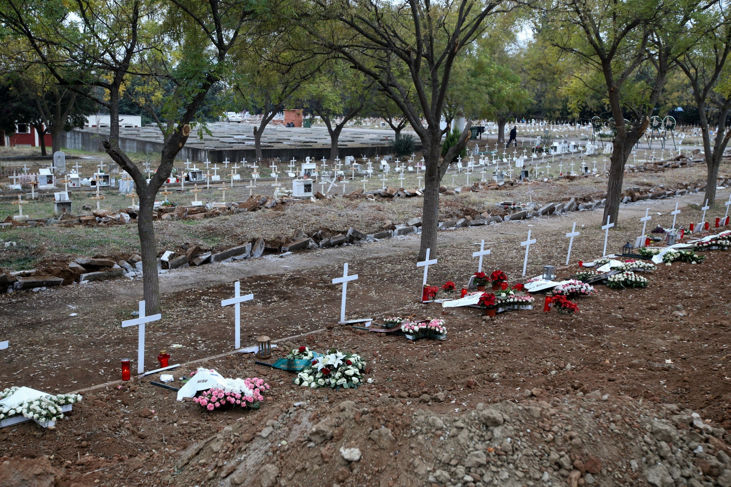 “Πόλεμος” στη Βόρεια Ελλάδα – Πάνω από 300 νεκροί σε 15 ημέρες – Πόσοι ήταν ανεμβολίαστοι