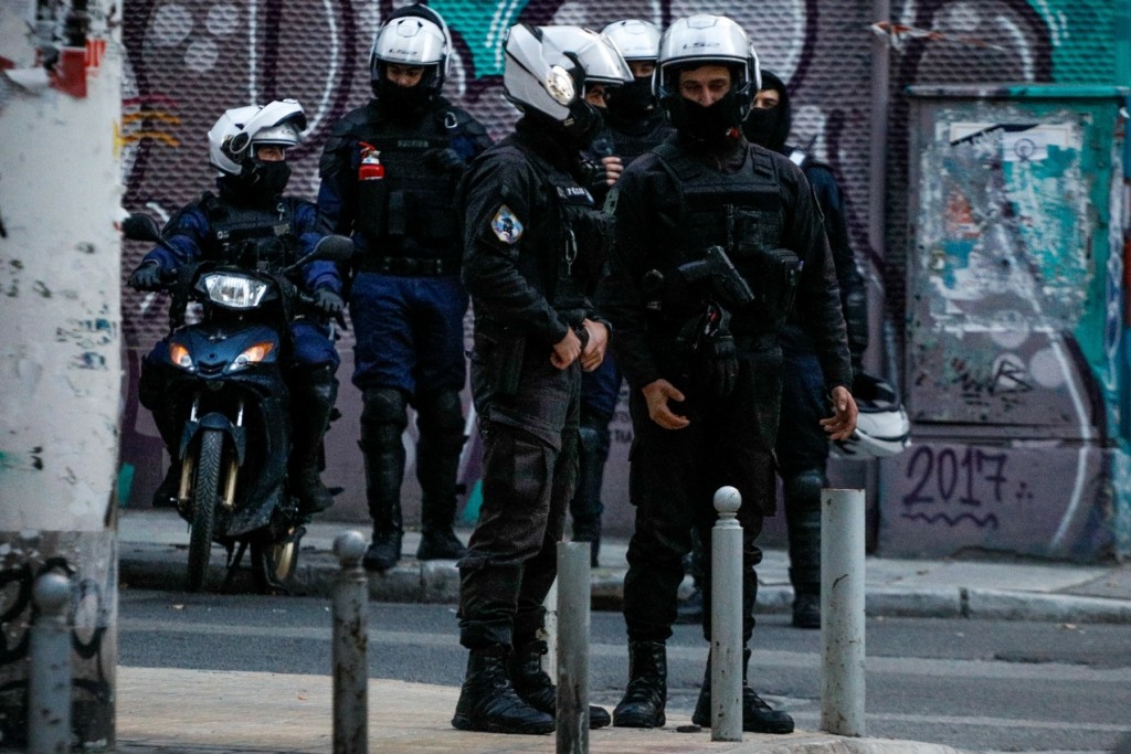 “Ατσαλώνουν” το κέντρο της Αθήνας ενόψει της Επετείου του Πολυτεχνείου – 6.000 αστυνομικοί, drones και “Αίαντες”