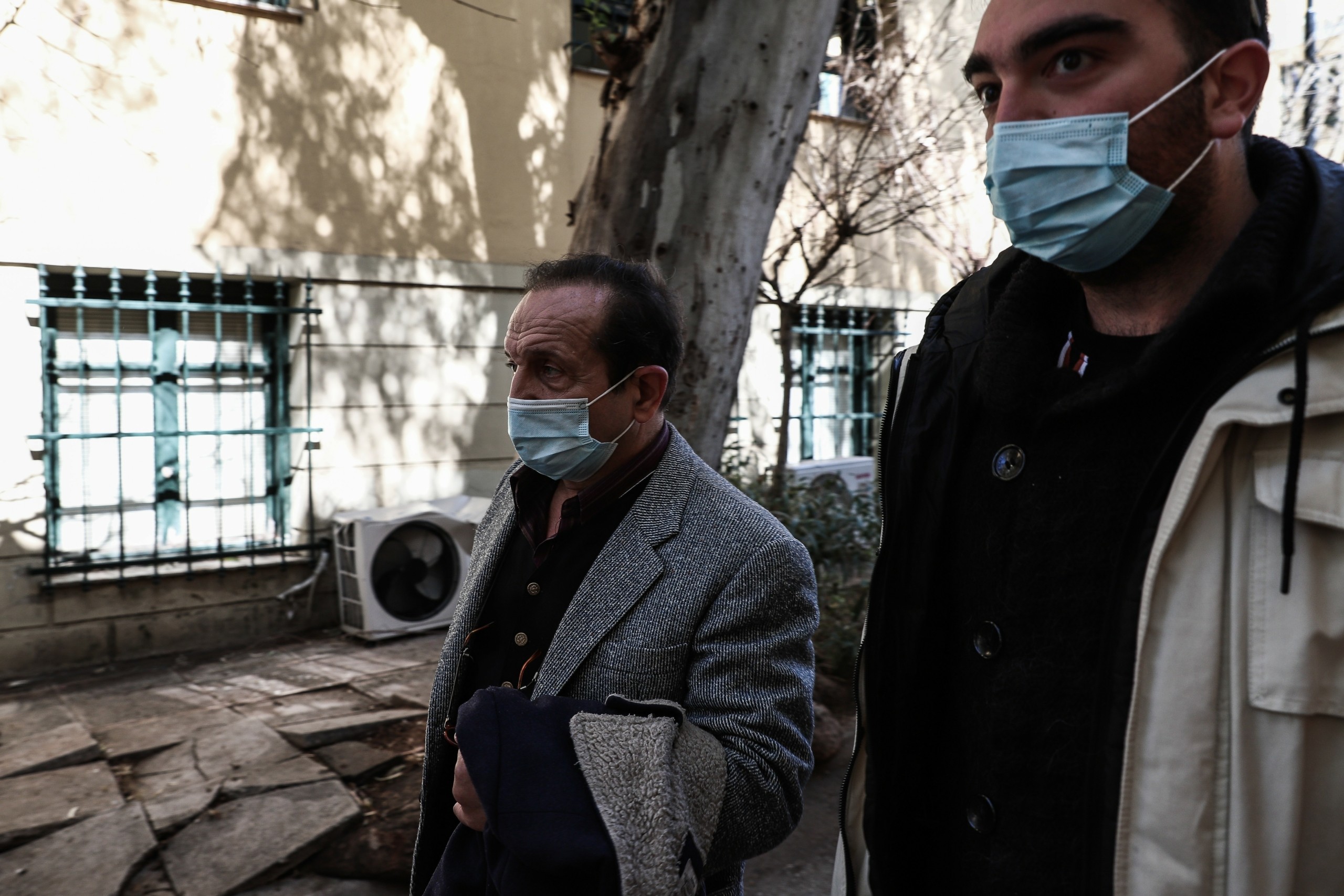 Μπιμπίλας κατά Φιλιππίδη – “Με έβαλε μάρτυρα υπεράσπισής του χωρίς να το γνωρίζω”