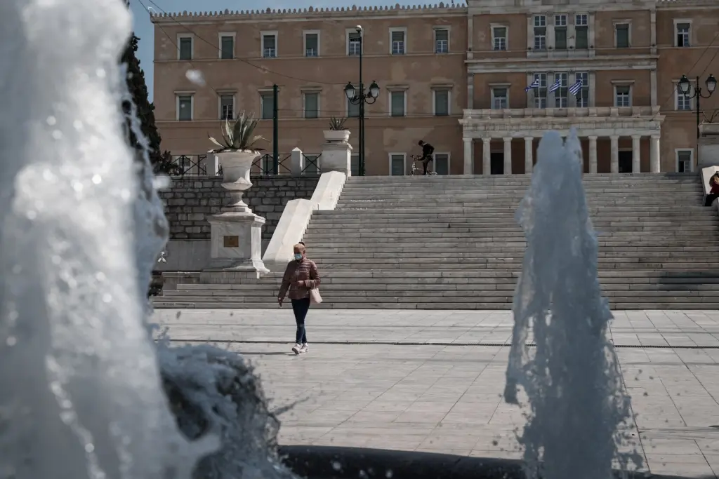 Περιοριστικά μέτρα μόνο για ανεμβολίαστους προανήγγειλε ο Γεωργιάδης – “Δεν θα υπάρξει γενικό lockdown”