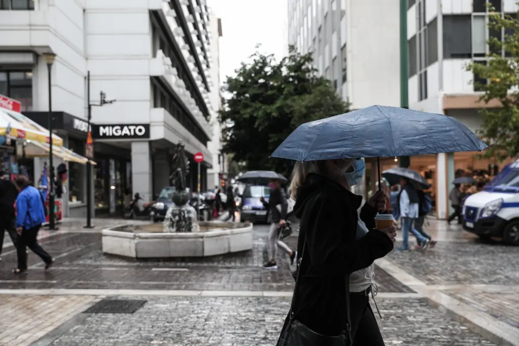 Συνεχίζεται το φθινοπωρινό σκηνικό του καιρού την Παρασκευή