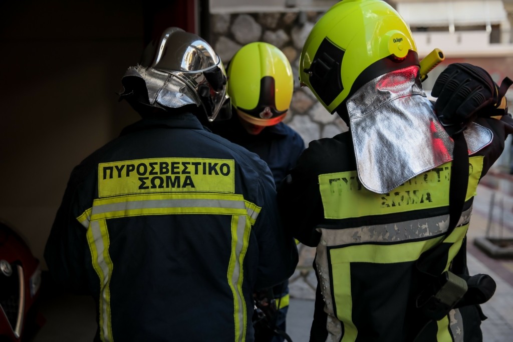 Οριοθετήθηκε η φωτιά στη Χασιά – Παραμένουν στο σημείο οι αρχές