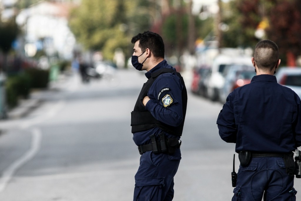 Συγκλονίζει η αδερφή της 75χρονης στον Βόλο – “Δεν έχουμε πει τίποτα ακόμα στο παιδί της”