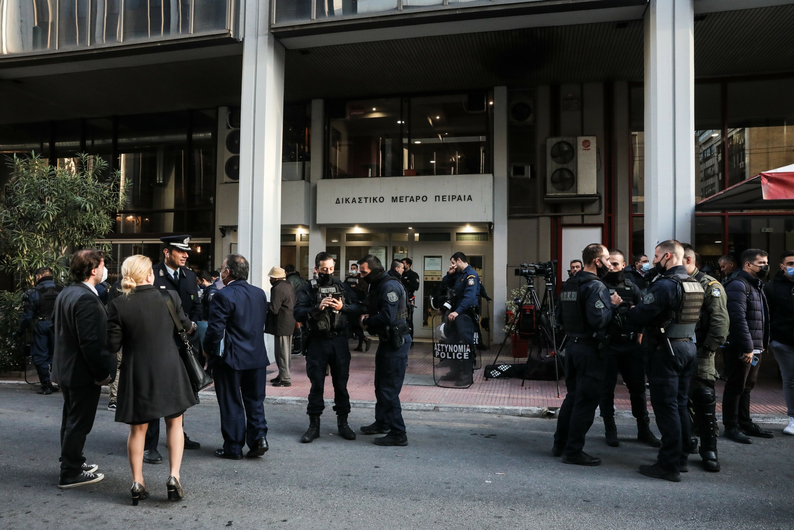 Τα λάθη και οι παραλείψεις τη μοιραία νύχτα στο Πέραμα φέρνουν αλλαγές στον τρόπο λειτουργίας της αστυνομίας