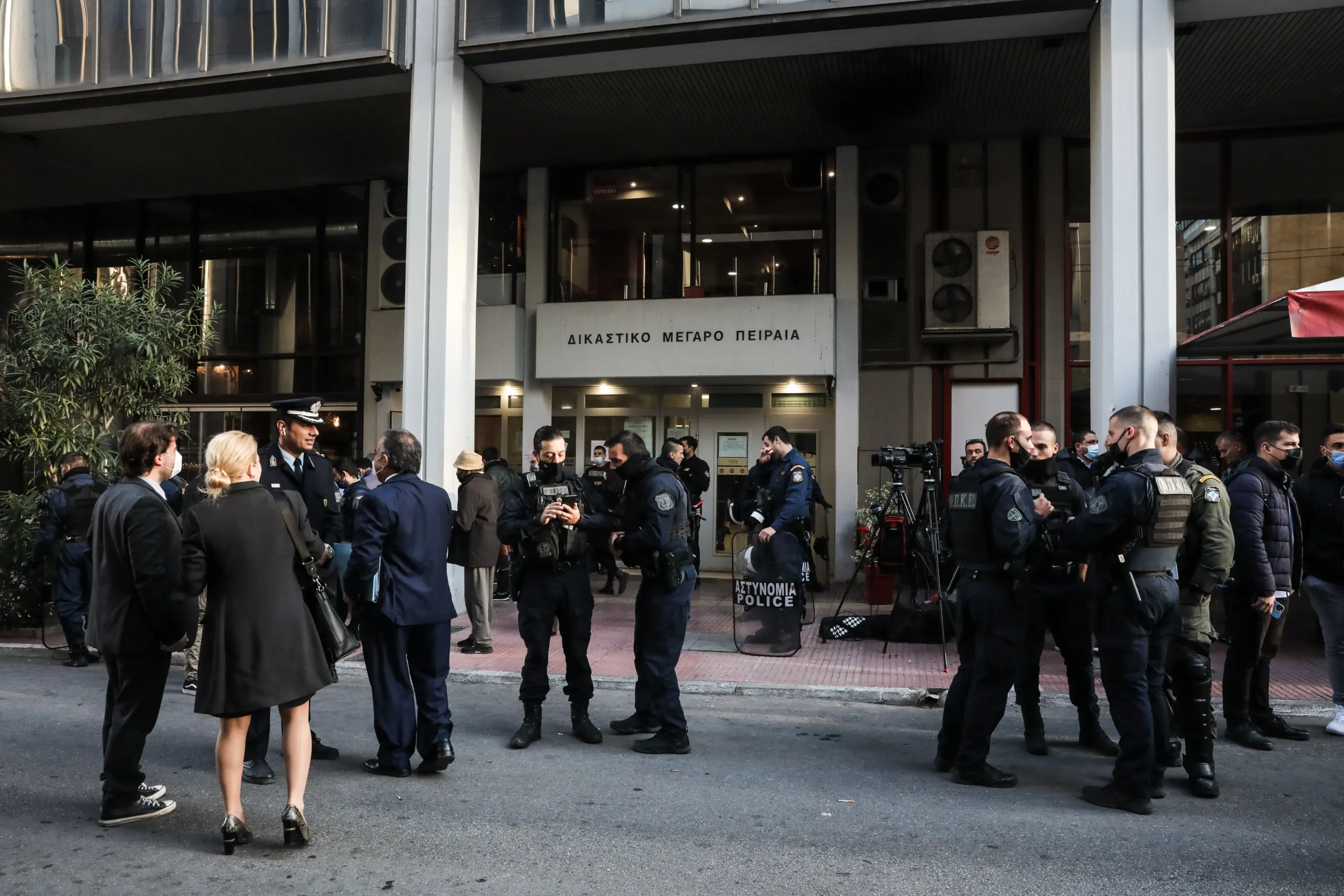 Τα λάθη και οι παραλείψεις τη μοιραία νύχτα στο Πέραμα φέρνουν αλλαγές στον τρόπο λειτουργίας της αστυνομίας