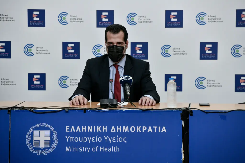 Τα χιλιάδες κρούσματα αλλάζουν τα δεδομένα για το πιστοποιητικό νόσησης – Τι αλλάζει για την εργασία