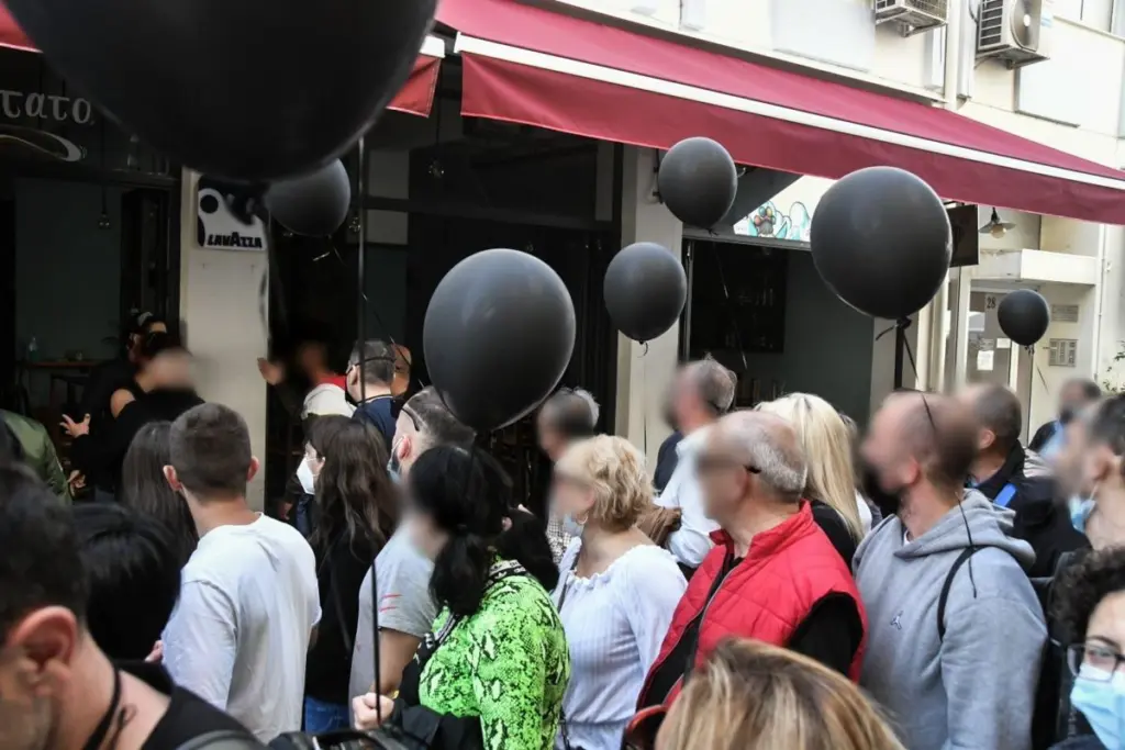 “Mονόδρομος” η τρίτη δόση του εμβολίου – Τι ρόλο παίζει ο εμβολιασμός των παιδιών στην πανδημία