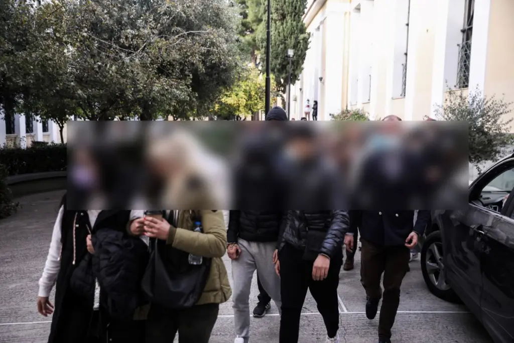 Καταδικάστηκε ο 25χρονος τράπερ για το αιματηρό περιστατικό στη Λένορμαν – Οι διάλογοι στο δικαστήριο