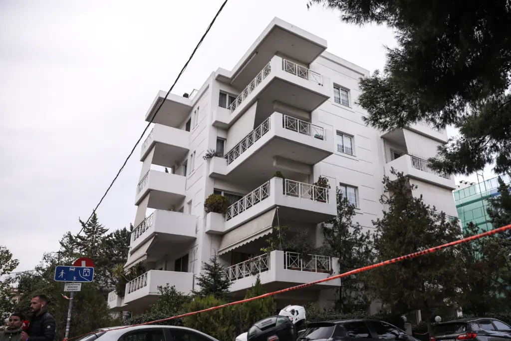Η μαρτυρία της 12χρονης για την επίθεση στο Χαλάνδρι “καίει” την ίδια της τη μάνα -“Έβγαλε το όπλο και τον πυροβόλησε”