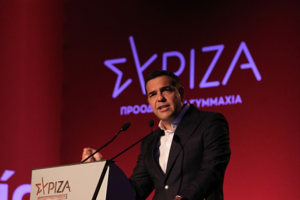 Τσίπρας ενόψει του διαγγέλματος Μητσοτάκη – “Ακόμη μια παράσταση, με 17.000 νεκρούς και διαλυμένο ΕΣΥ”