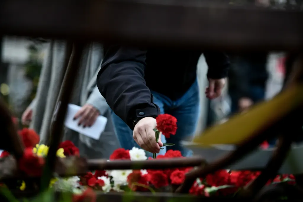 Κυκλοφοριακές ρυθμίσεις στους δρόμους του κέντρου για την επέτειο του Πολυτεχνείου – Πώς θα κινηθούν τα ΜΜΜ