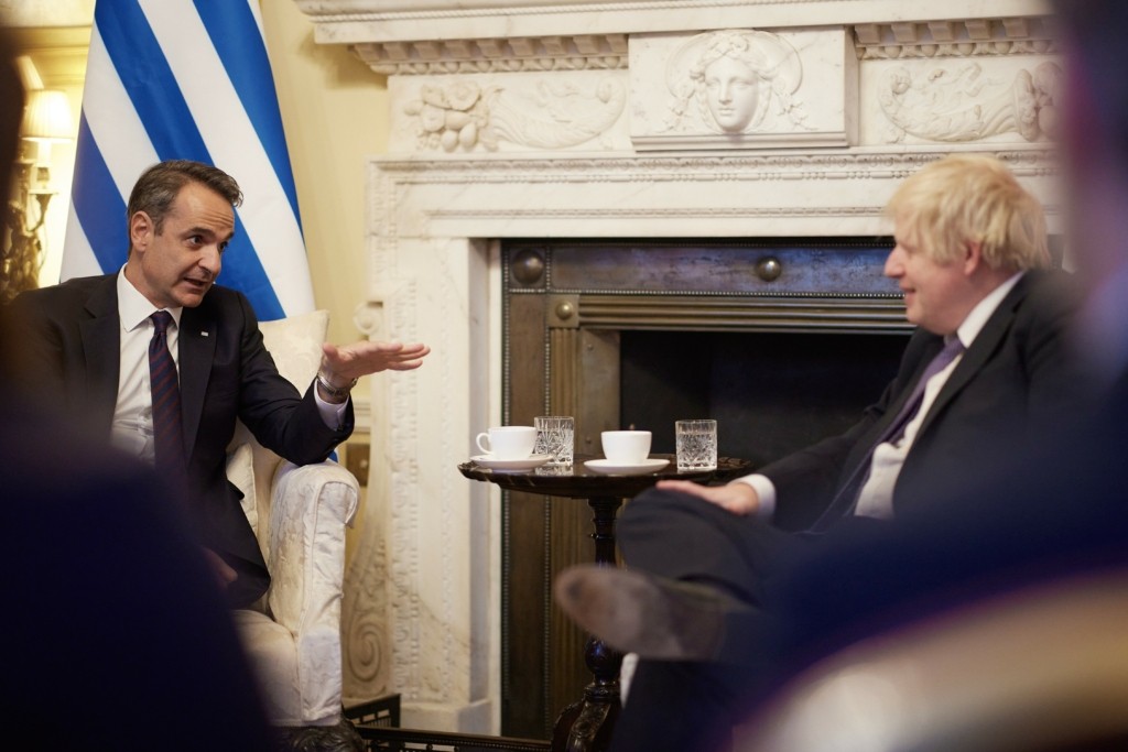 Προειδοποίηση Μητσοτάκη σε Βρετανό πρωθυπουργό – “Το αίτημα για τα Γλυπτά δεν είναι φωτοβολίδα, θα επιμείνουμε”