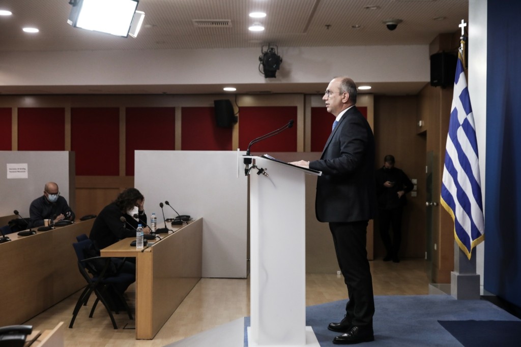 Οικονόμου σε ΣΥΡΙΖΑ για τον υποχρεωτικό εμβολισμό – “Ο κ. Τσίπρας να απαντήσει σε τρία ερωτήματα”