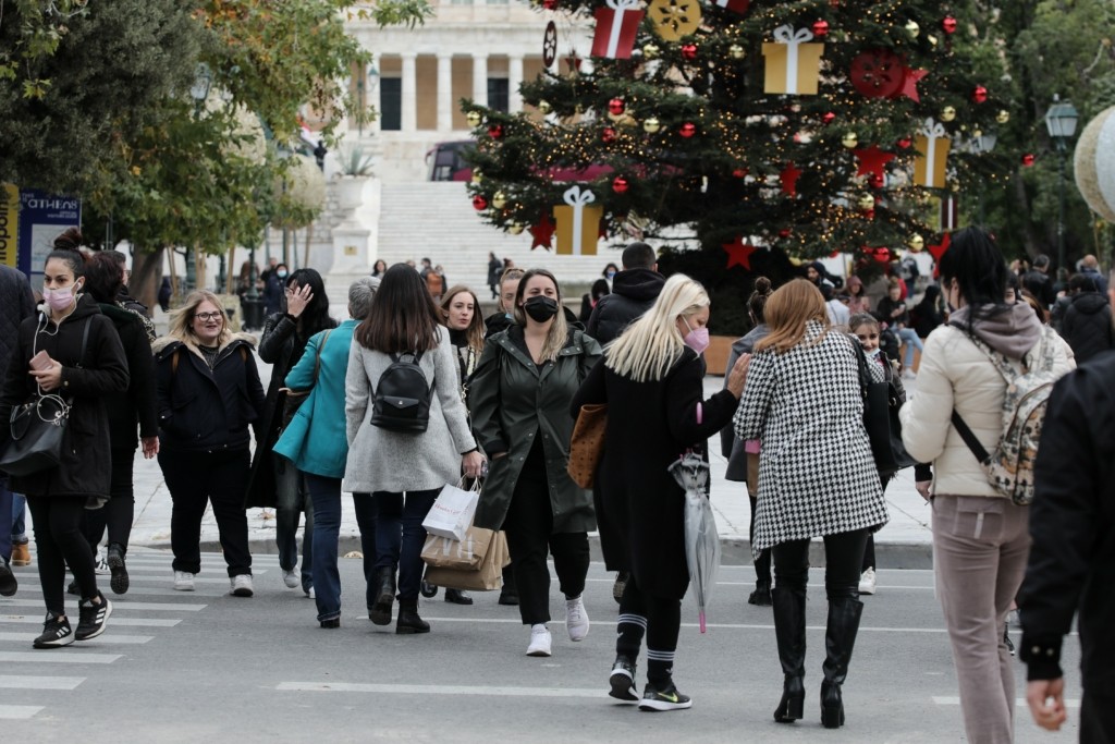 Ο κορονοϊός “κυκλώνει” την Ευρώπη – Κρίσιμες οι μέρες ως τα Χριστούγεννα