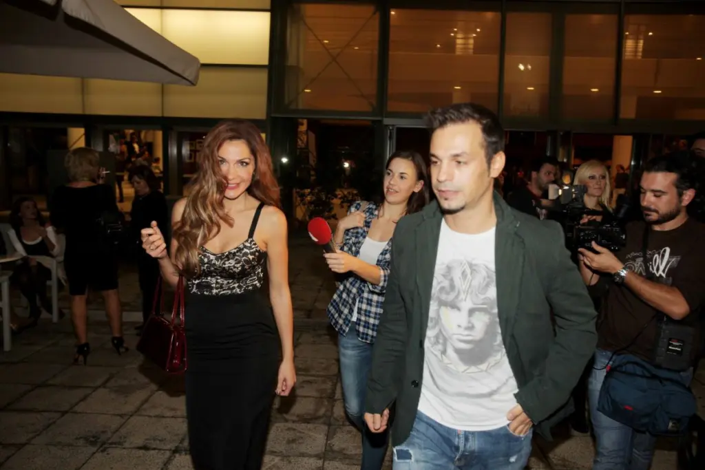 Στο ίδιο ξενοδοχείο Βανδή και Νικολαΐδης στη Θεσσαλονίκη; – Όλο το παρασκήνιο (vid)