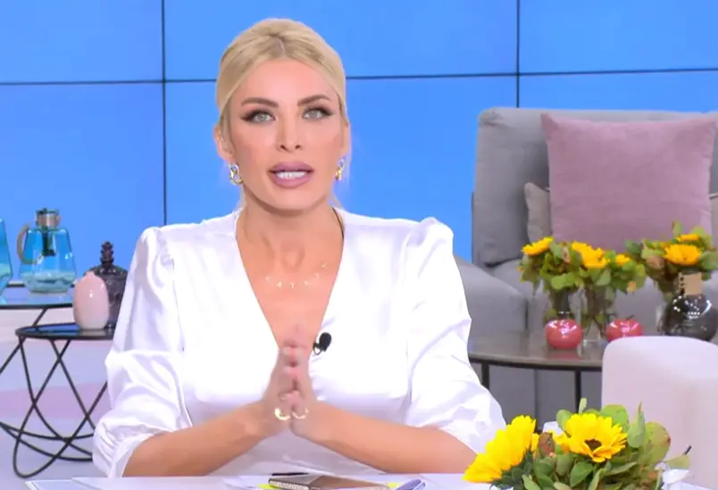 “Μπαίνουν στο διαδίκτυο και γράφουν τέρατα!” – Ξέσπασε η Κατερίνα Καινούργιου για μηνύματα στο Instagram (vid)
