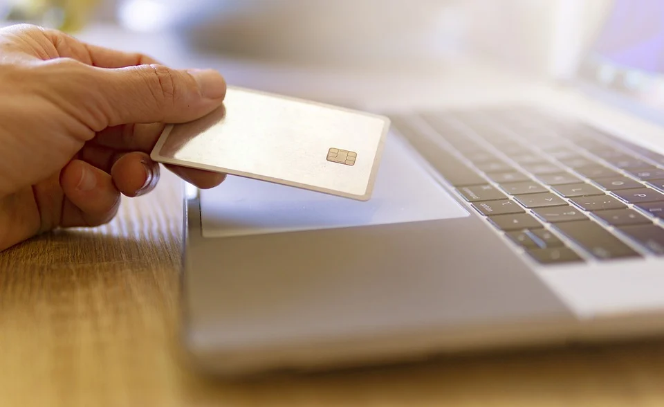 Cyber Monday 2021 – Έφτασαν οι διαδικτυακές προσφορές, τι πρέπει να προσέξετε
