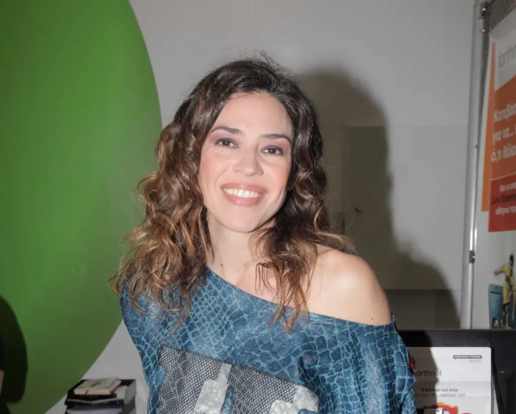 Η συγκλονιστική εξομολόγηση της Ναταλίας Δραγούμη – “Δέχτηκα σεξουαλική παρενόχληση στα 12” (vids)