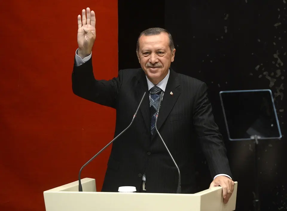 Ο Ερντογάν μπορεί να διεκδικήσει την προεδρία της Τουρκίας το 2023 – Τι αναφέρει εκπρόσωπος του