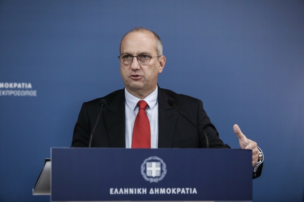“Επίταξη ιδιωτών γιατρών αν δεν ανταποκριθούν στο κάλεσμα της κυβέρνησης – Ανοιχτές οι αλλαγές στα σούπερ μάρκετ” (vid)