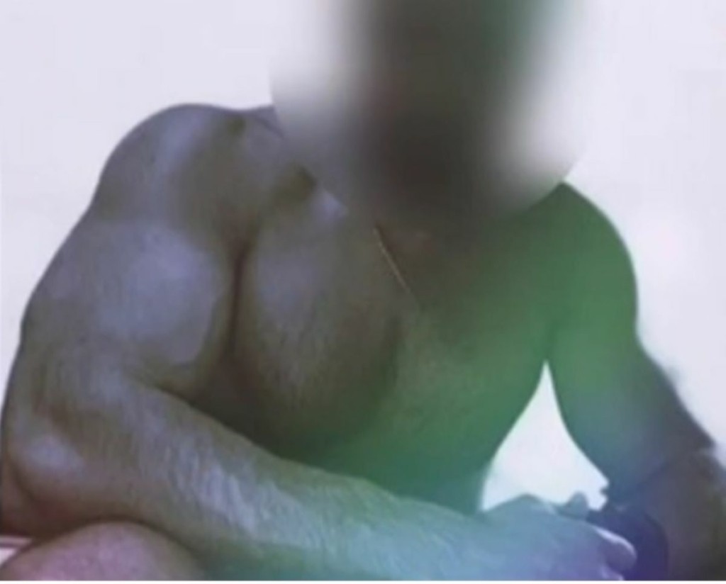 Στηρίζουν τον παπά influencer οι συγχωριανοί του – “Δεν σκανδαλίζει, δεν έχει δώσει δικαιώματα” (vid)